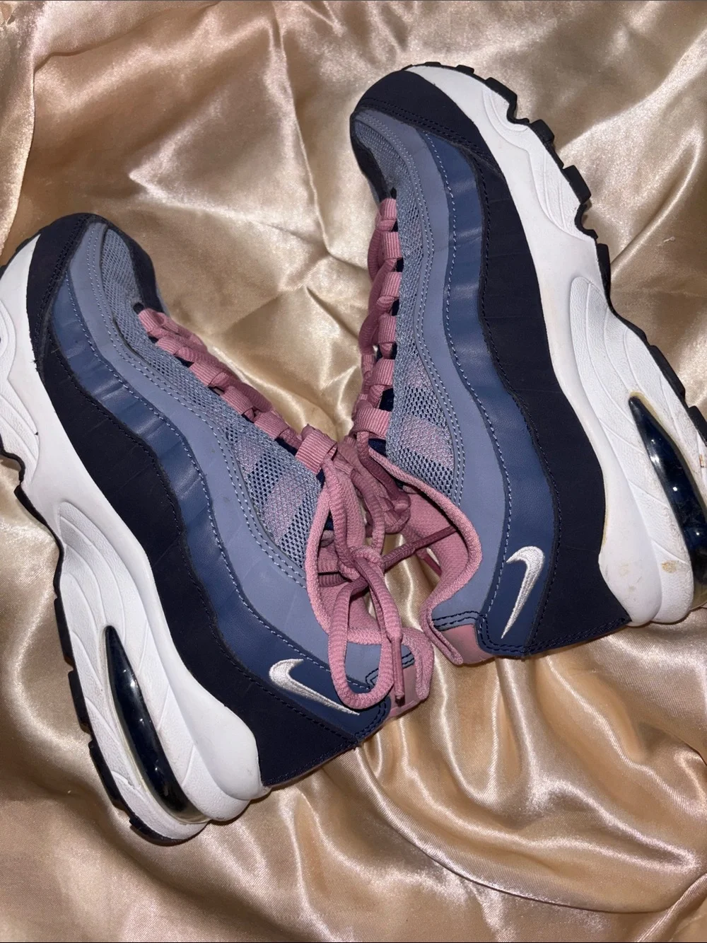 Nike Women’s Air Max 95 Style Sneakers in Navy and Dusty Pink